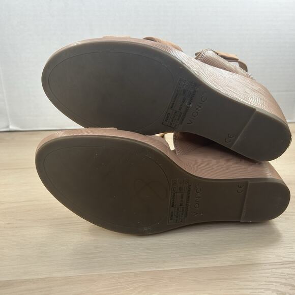 Vionic Bonita Women Wedge Supportive Active Adjustable Sandal Macaroon Size 9.5 - Picture 12 of 16